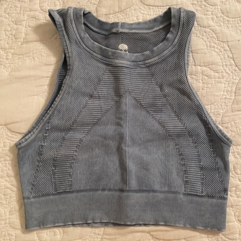 Nux soul cycle mid length sports bra